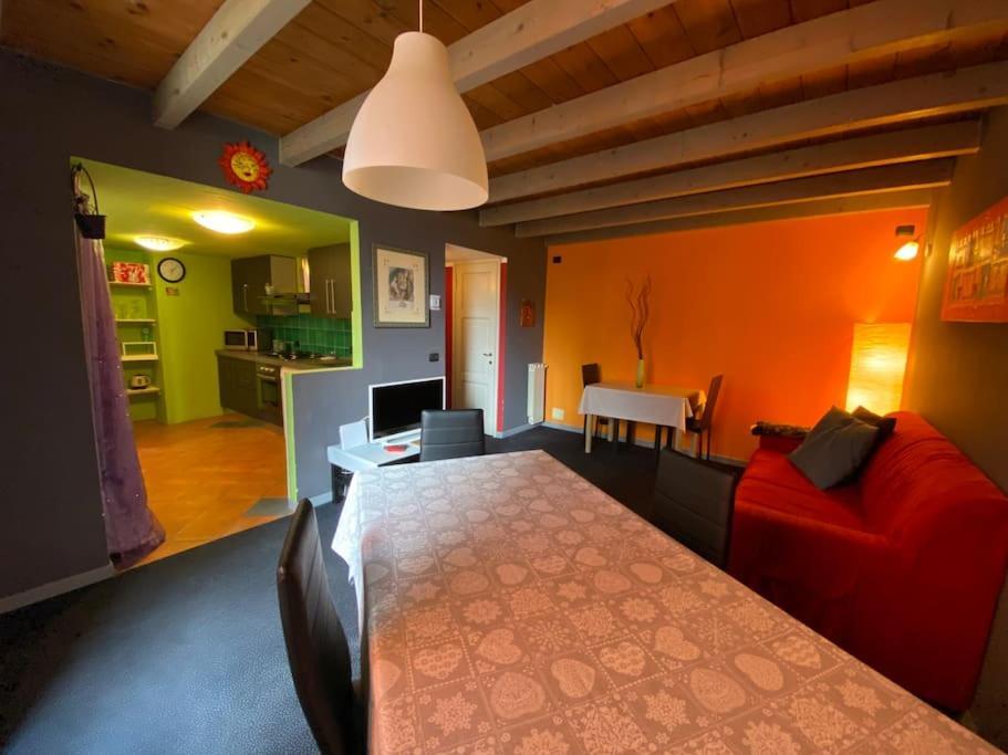 Rainbow House Apartment Intra Luaran gambar